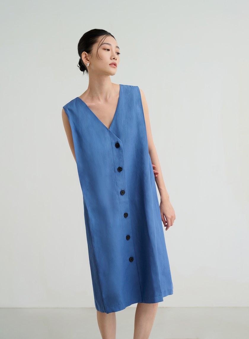 舒適開襟背心洋裝