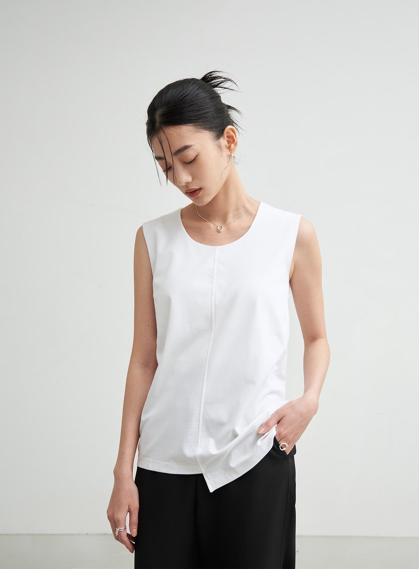 圓領刺繡無袖背心