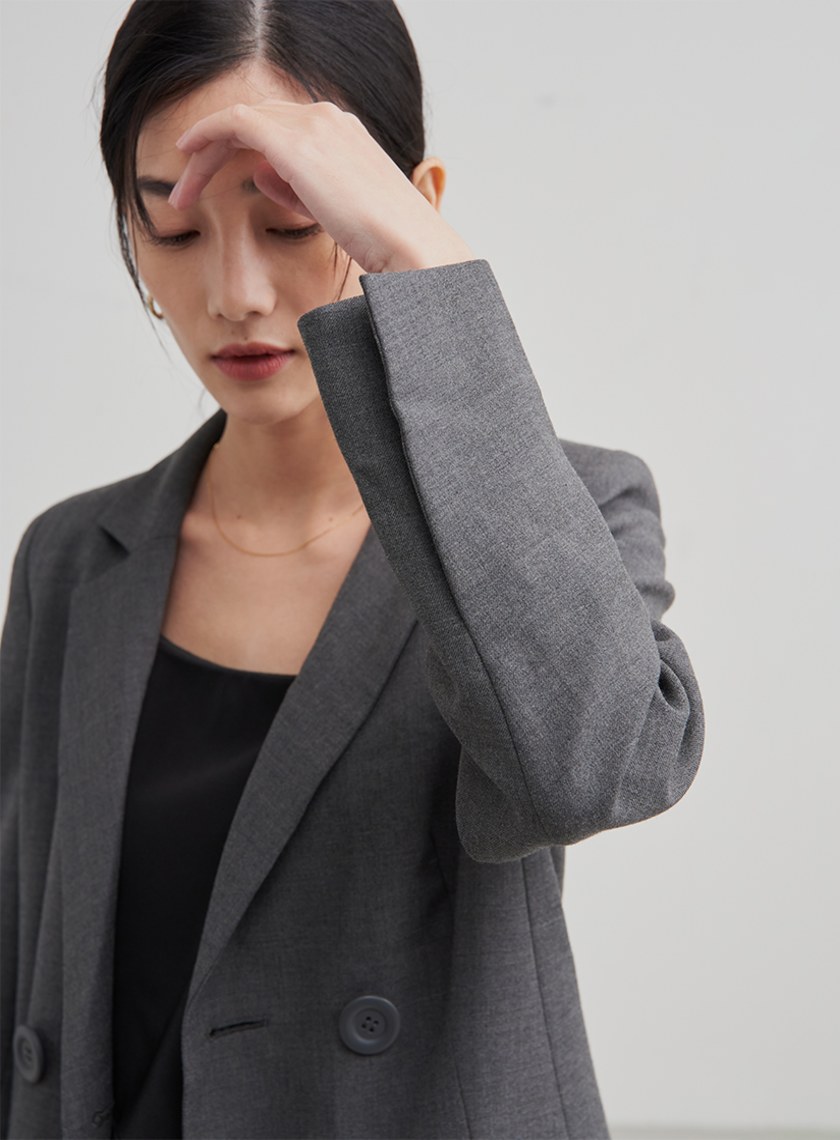 西裝領羊毛長版大衣