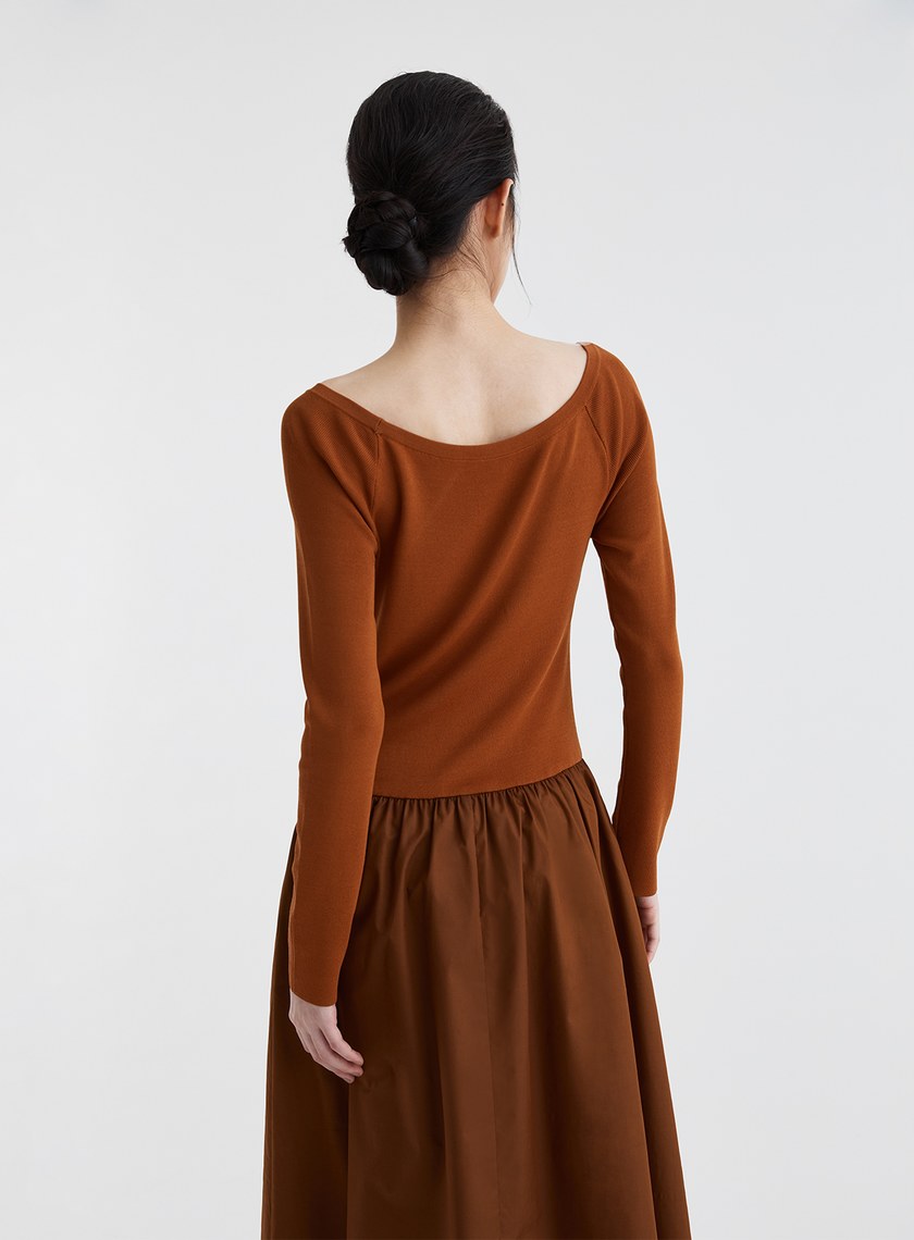 船領細羅紋抽皺長洋裝