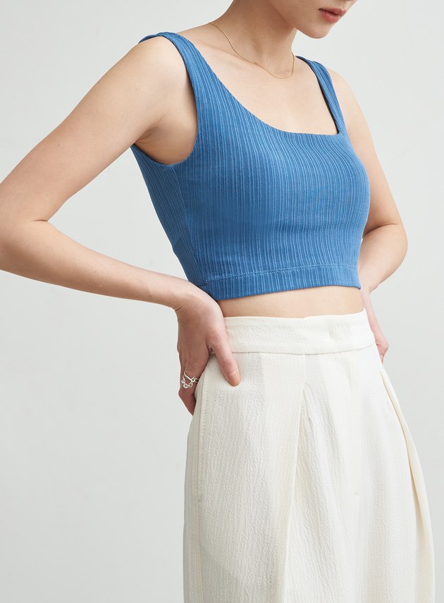 短版不對稱領坑條BRA TOP