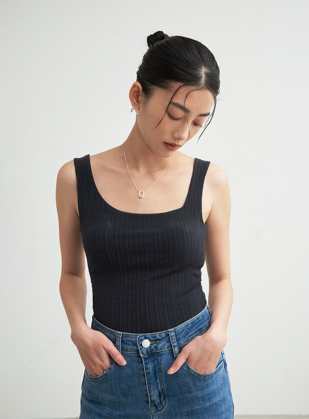長版不對稱領坑條BRA TOP