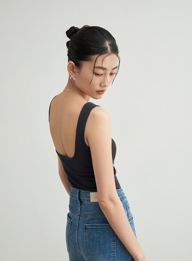 長版不對稱領坑條BRA TOP