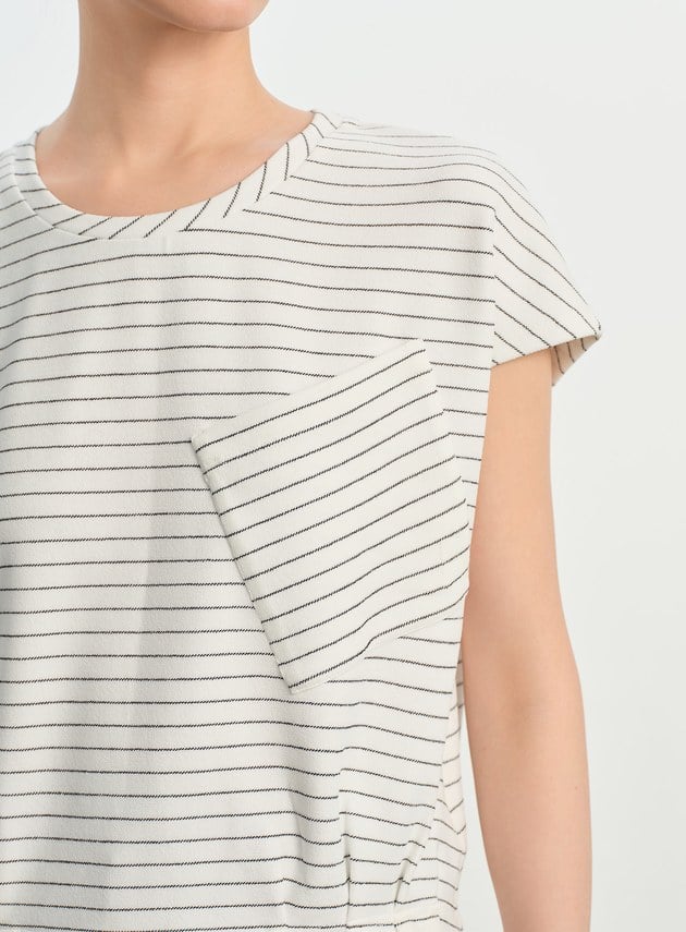 垂墜感落肩口袋上衣