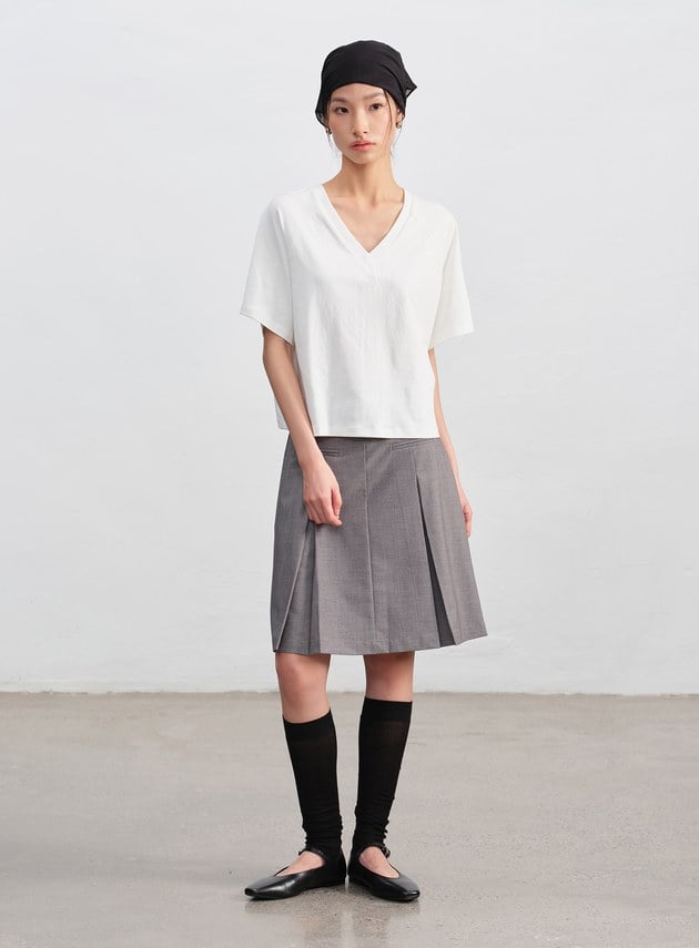 涼感V領寬版上衣