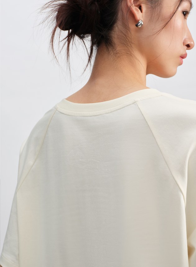 涼感V領寬版上衣