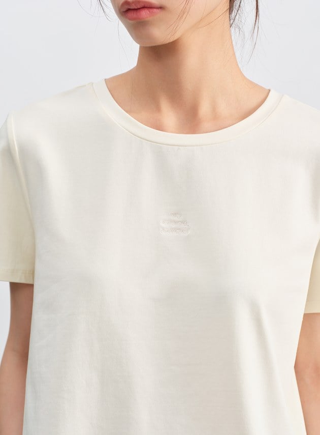 涼感圓領寬版上衣