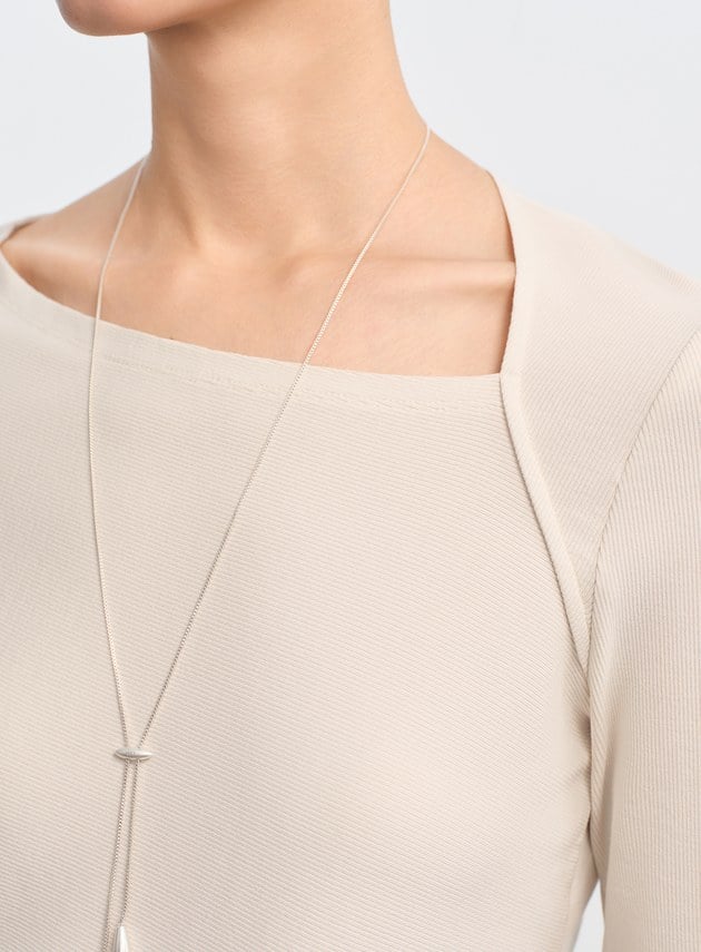 不對稱斜領修身上衣