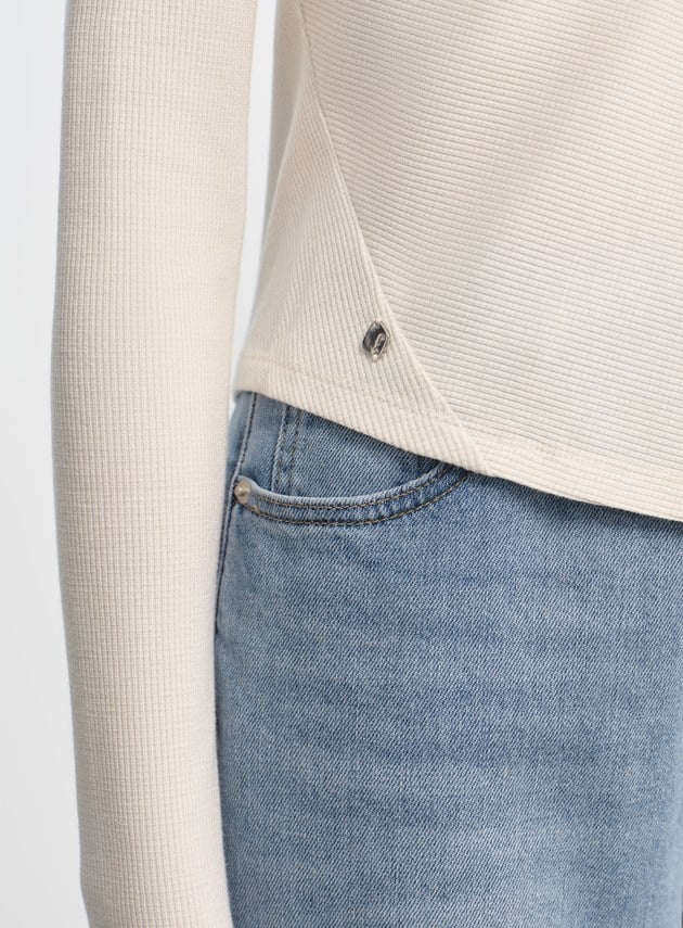 不對稱斜領修身上衣