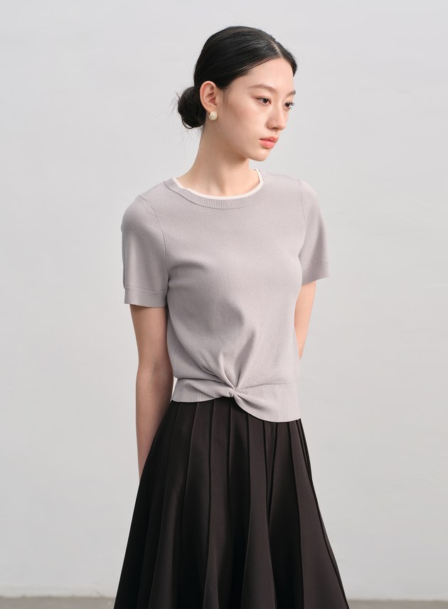 簡約扭結針織衫