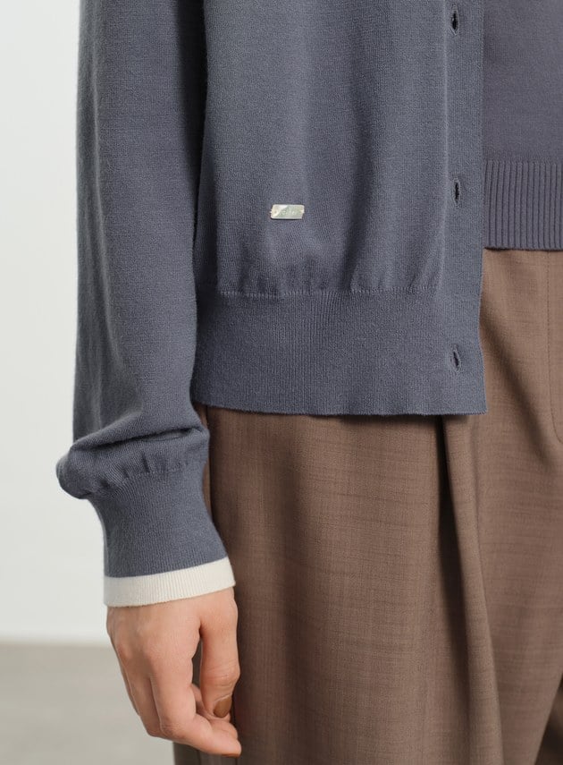 撞色圓領針織衫