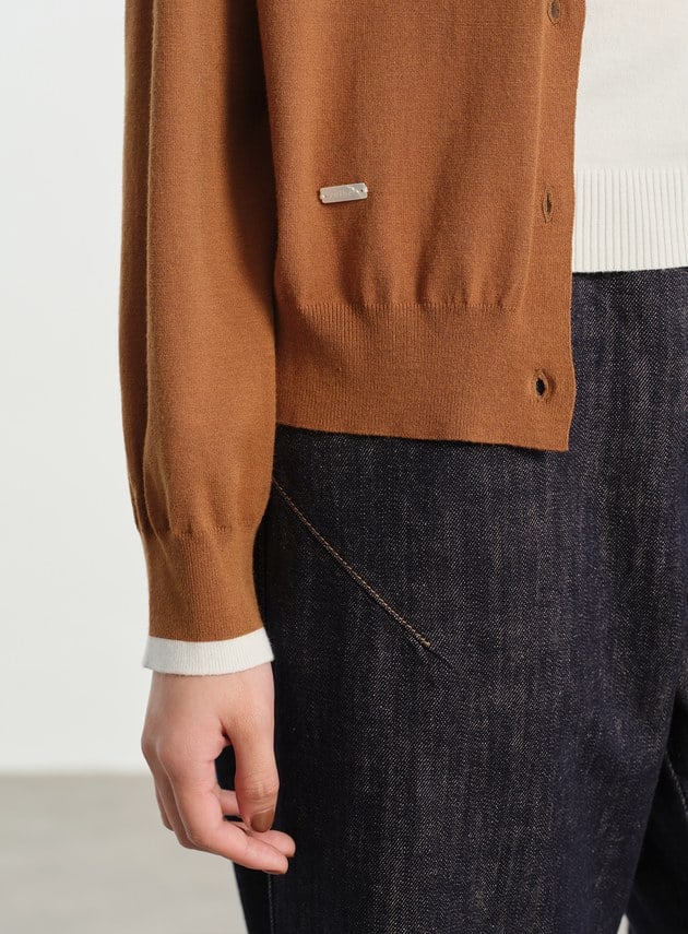 撞色圓領針織衫