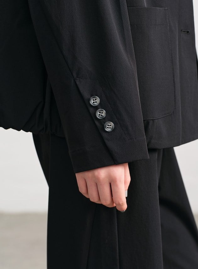 輕盈抗皺西裝式夾克