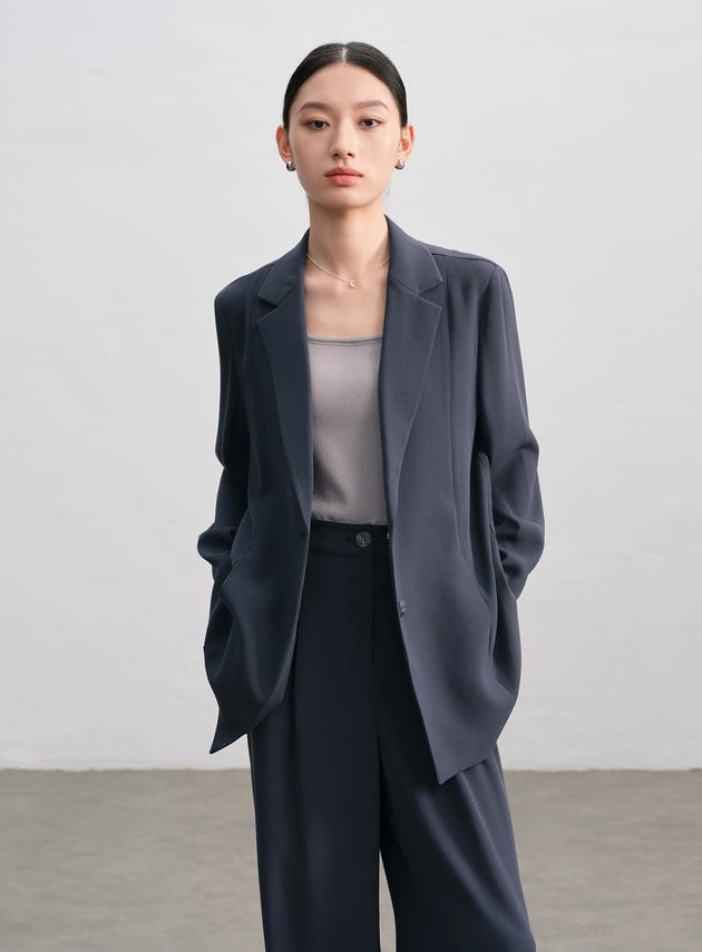垂感醋酸不對稱西裝外套