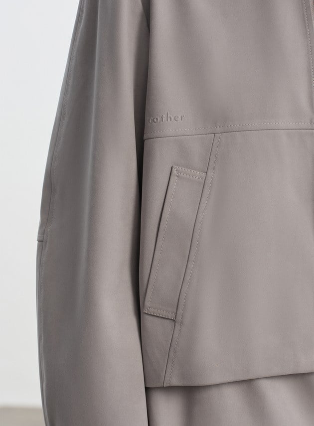 仿麂皮短版外套