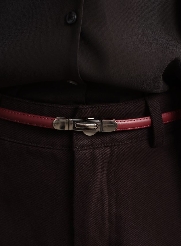 簡約方形金屬頭皮帶