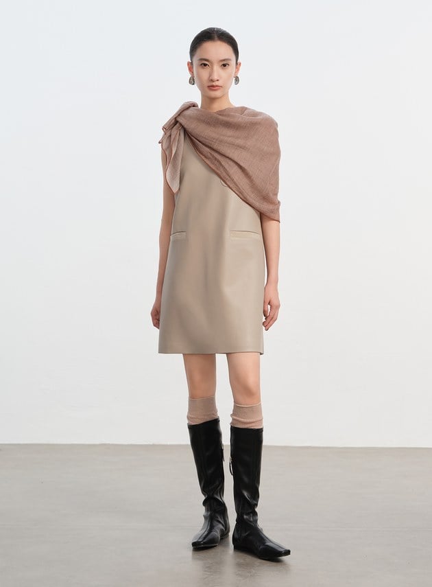 純羊毛薄款方巾