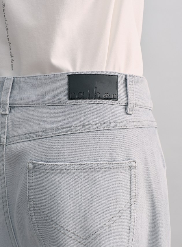 復古時髦牛仔彎刀褲