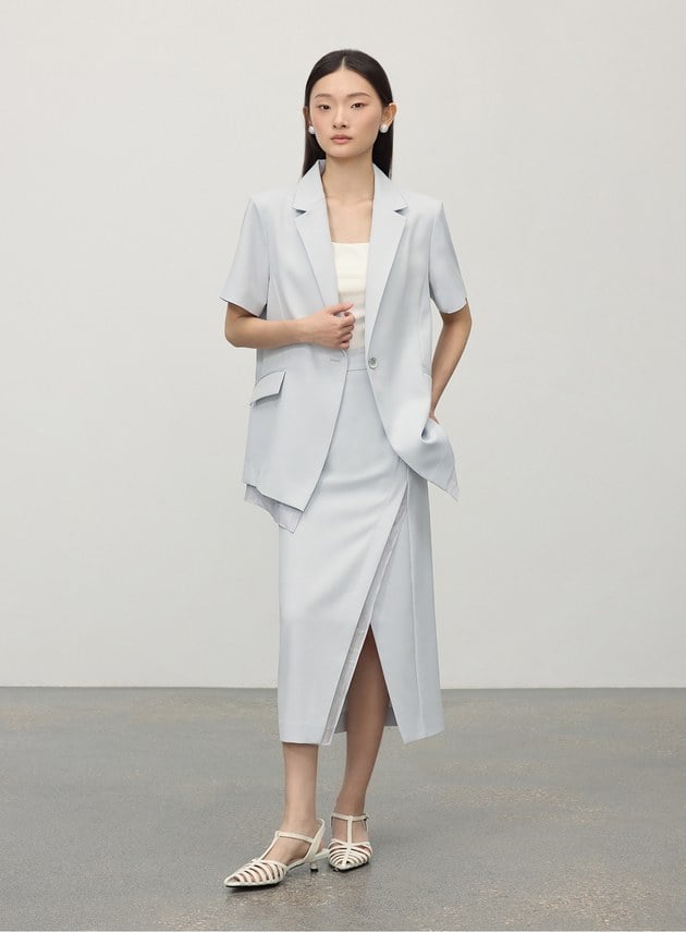 俐落不對稱開衩H型西裝半裙