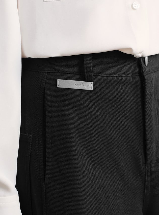 挺廓感內刷毛寬褲