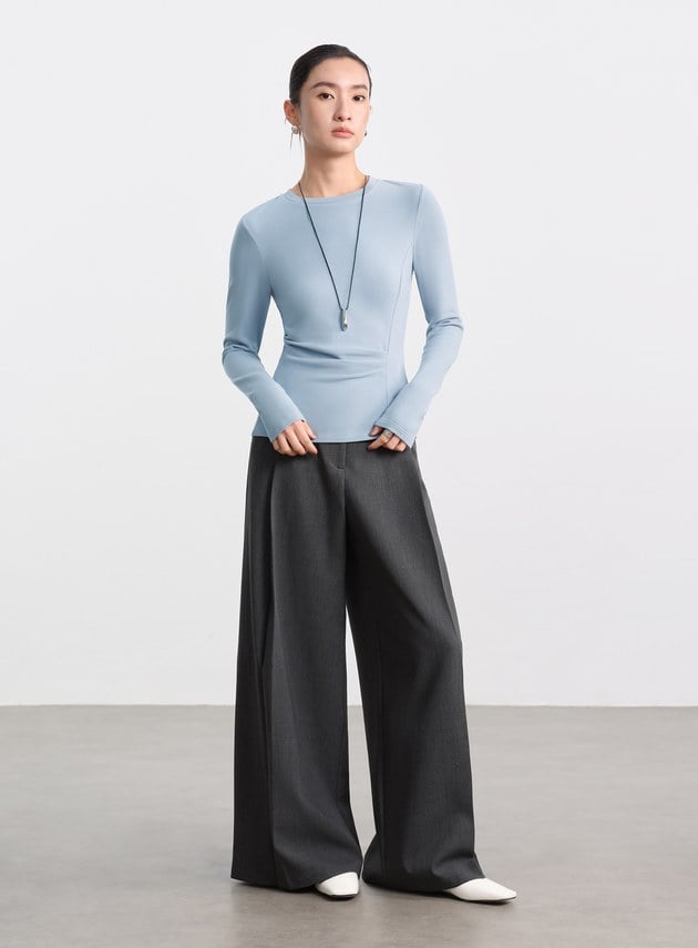 不對稱抓褶圓領發熱上衣