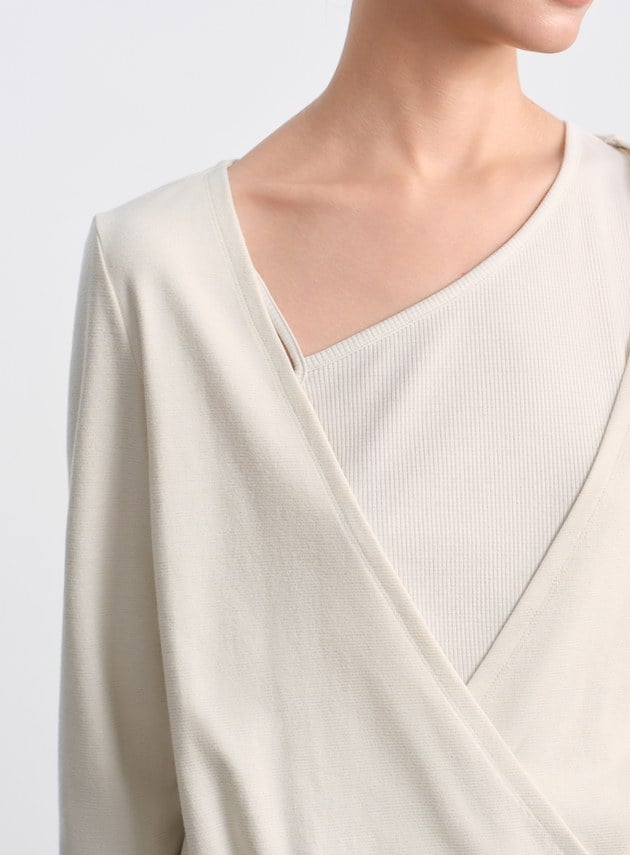 垂墜舒適亮絲雙層上衣