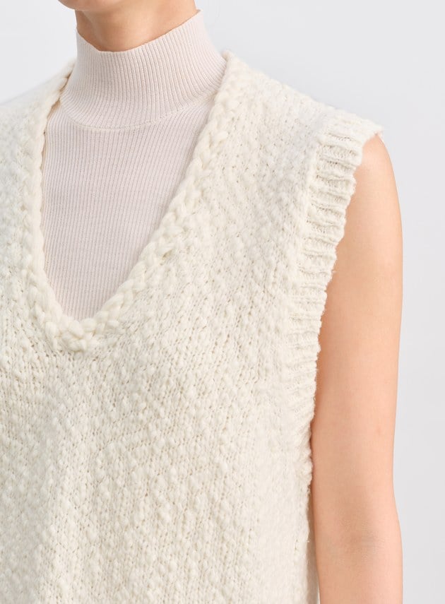 休閒肌理感V領針織背心