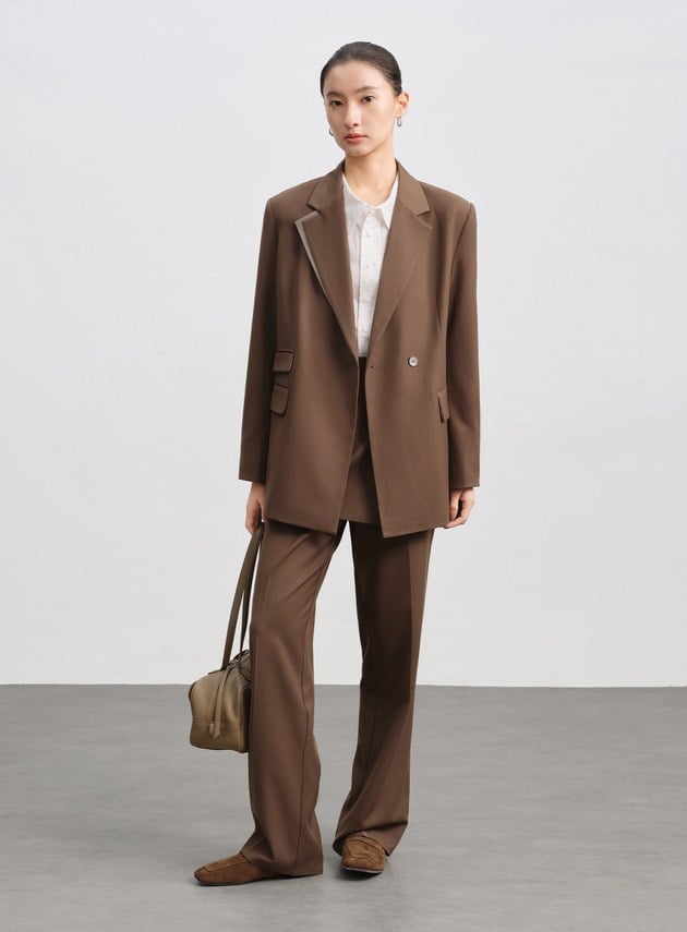 時髦拼接領寬版西裝外套