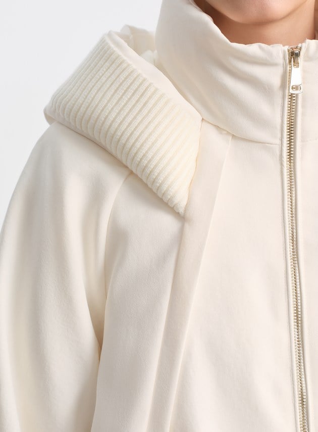 彎刀袖鵝絨連帽短外套