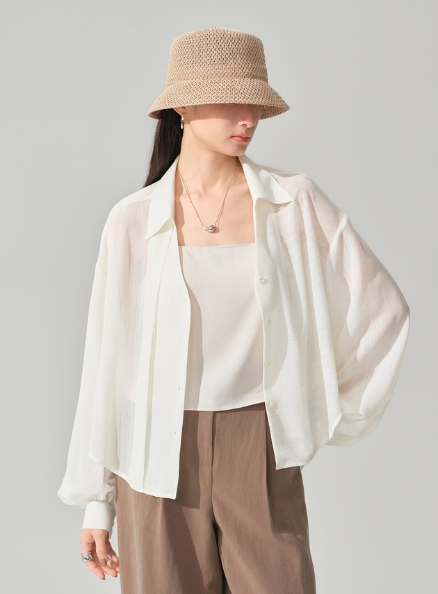 不對稱褶皺燈籠袖襯衫