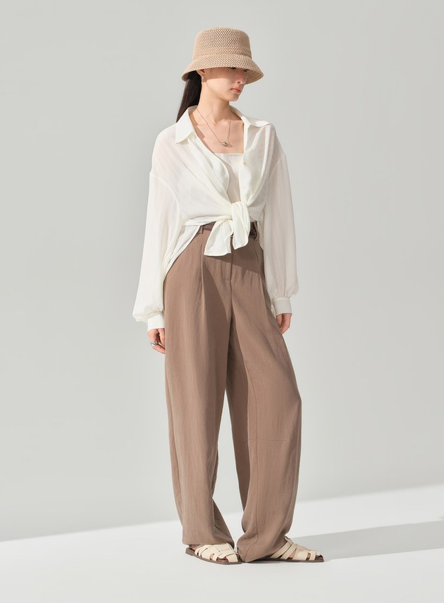 不對稱褶皺燈籠袖襯衫