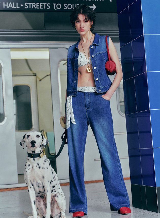 經典直筒微喇叭牛仔褲