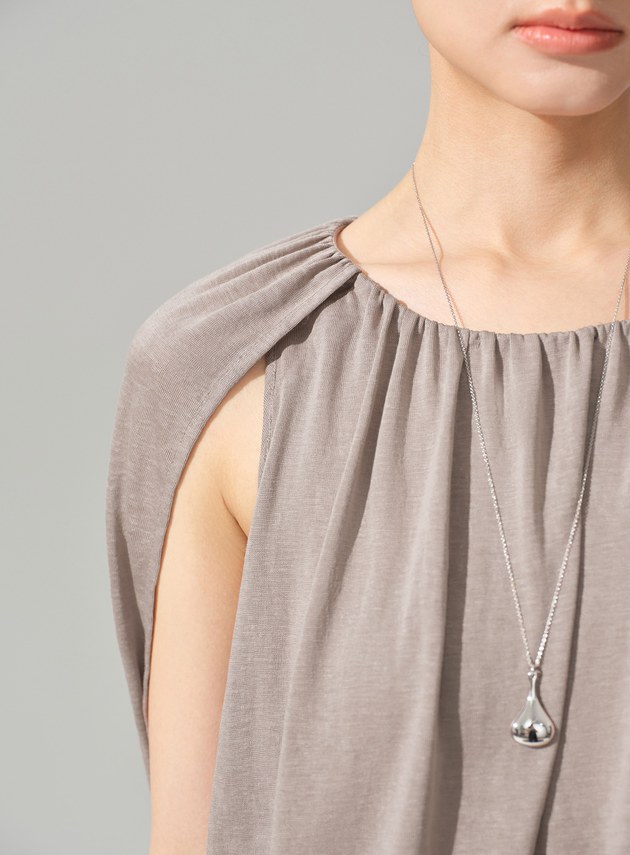 優雅垂墜收腰洋裝