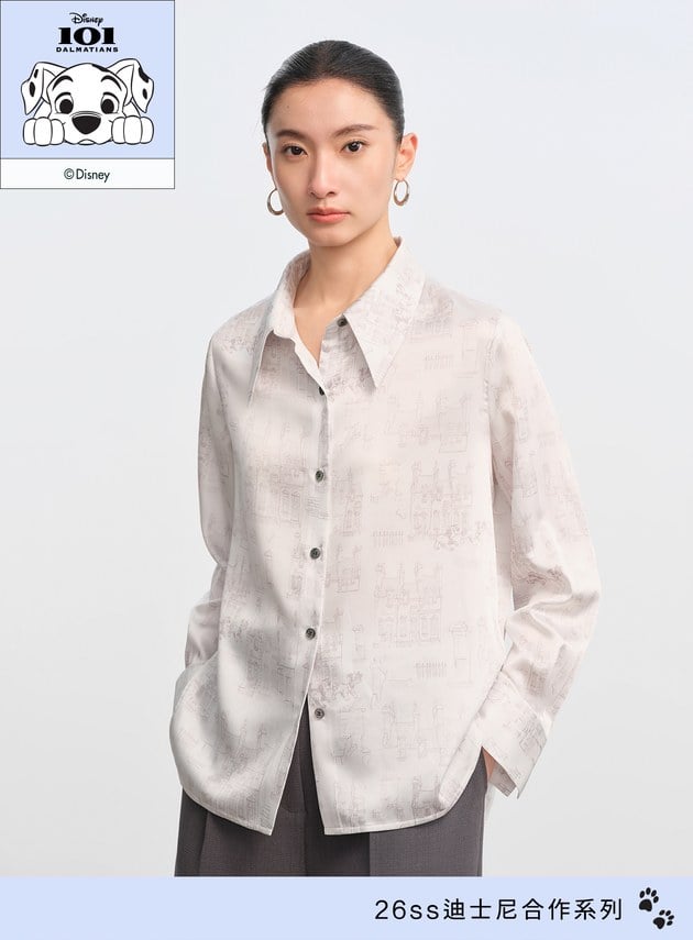 DISNEY｜藝術印花不對稱緞面襯衫