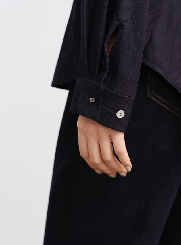 時髦兩穿式寬領襯衫