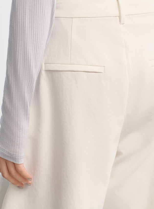 率性廓型彎刀褲