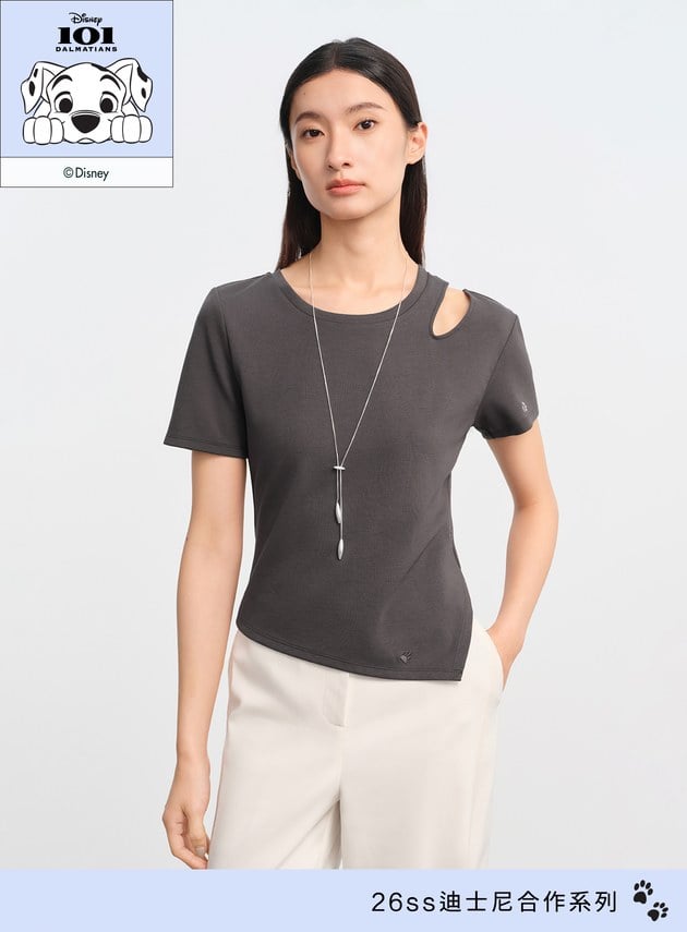 DISNEY｜不對稱鏤空設計感上衣