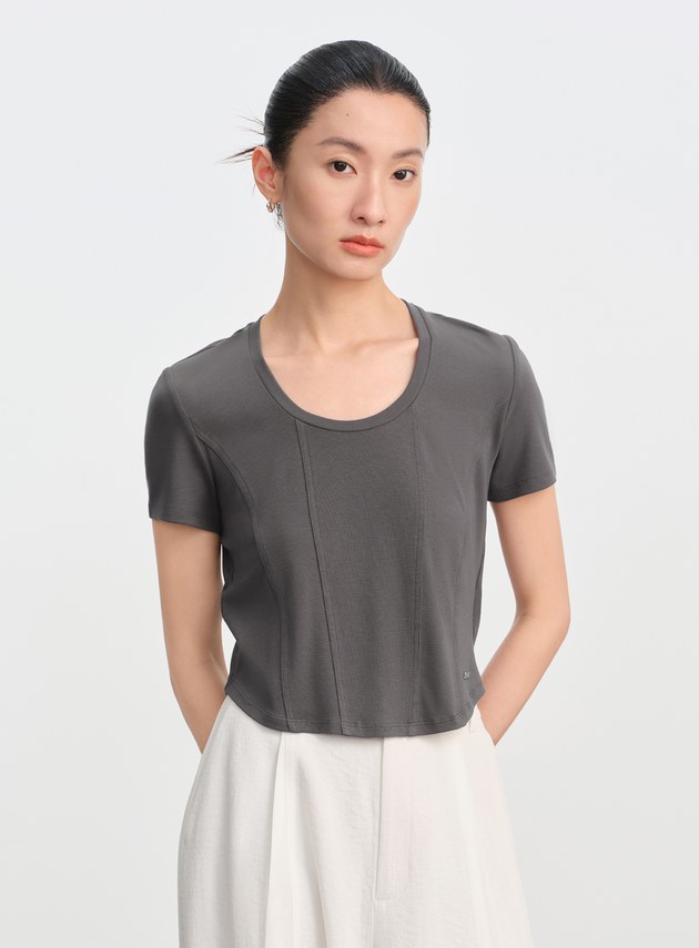 魚骨短版修身上衣