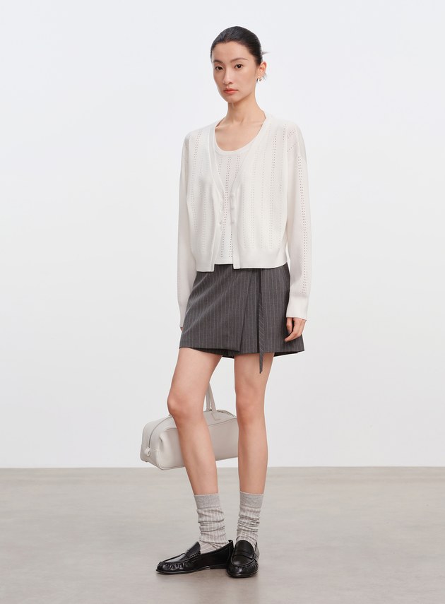 直紋簍空提花V領開襟衫