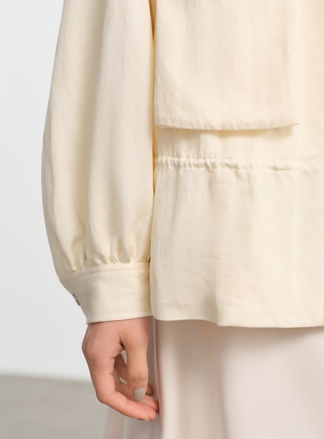 廓型俐落抽繩外套