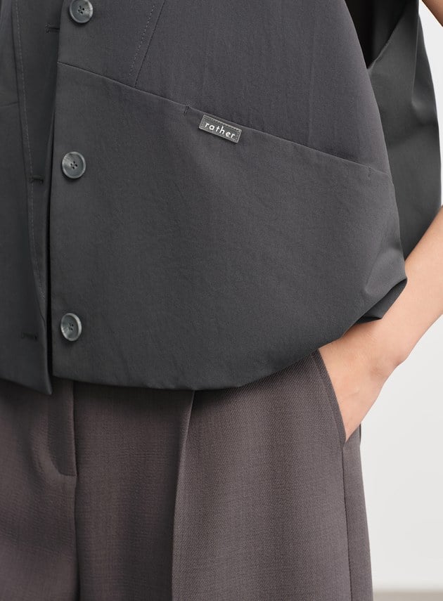 率性立體抽褶背心