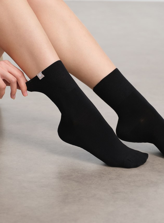 蠶絲莫代爾中筒襪