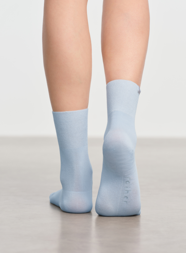 蠶絲莫代爾中筒襪