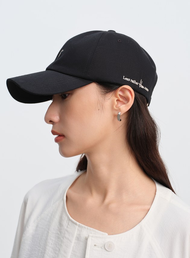 品牌LOGO刺繡棒球帽