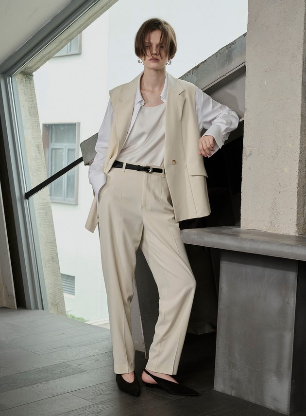 Signature Suit - 簡約不對稱西裝背心