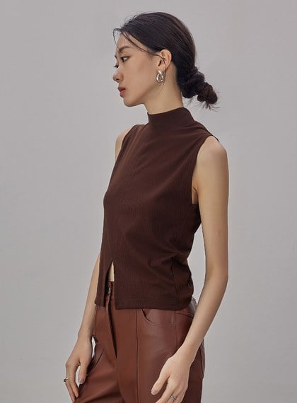 半高領坑條無袖上衣