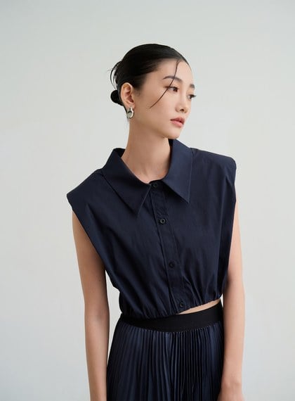 短版俐落寬肩無袖休閒襯杉