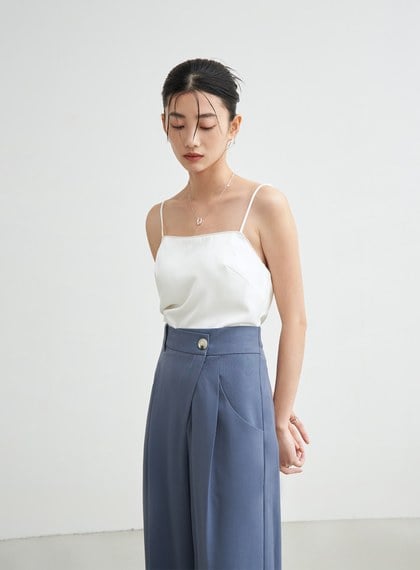 微光澤細肩帶平口背心