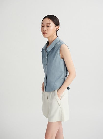 馬甲造型後活褶無袖襯衫