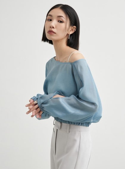 親膚簍空細節長袖上衣